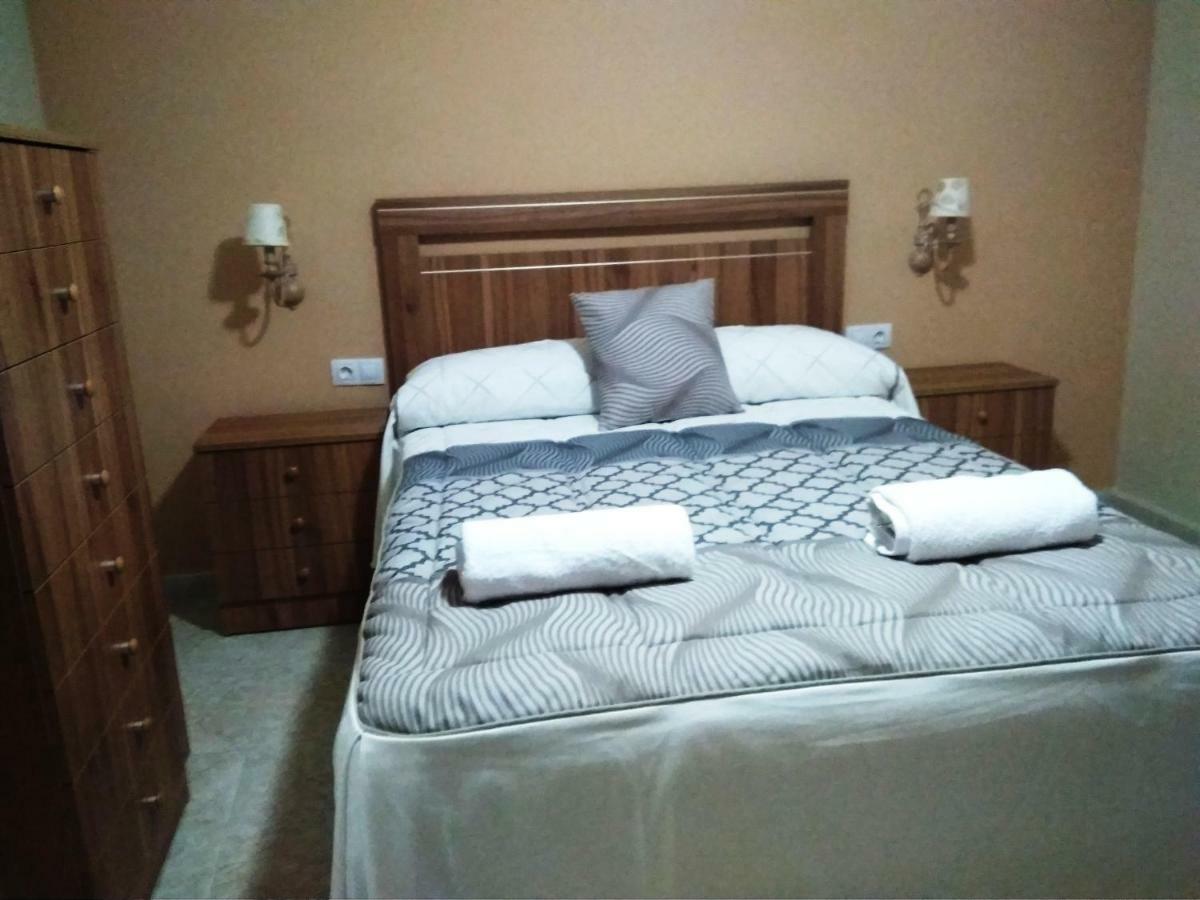 Apartamento Turistico La Victoria Trujillo Kültér fotó